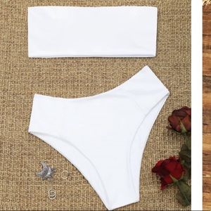 White bandeau bikini
